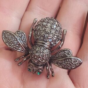 Joan Rivers Large Black Knight Crystal Covered Bee Brooch Emerald Green Eyes